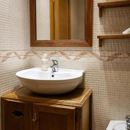 Myhousespain - Con Patio En Frente De La Playa *