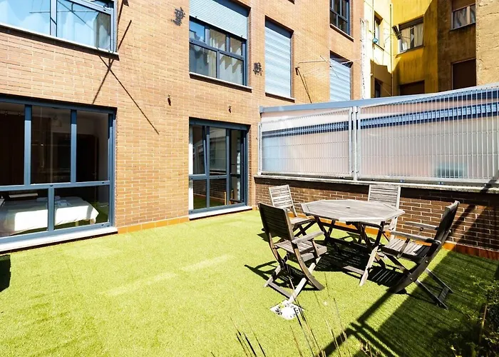 Apartamento Myhousespain - Con Patio En Frente De La Playa Gijón