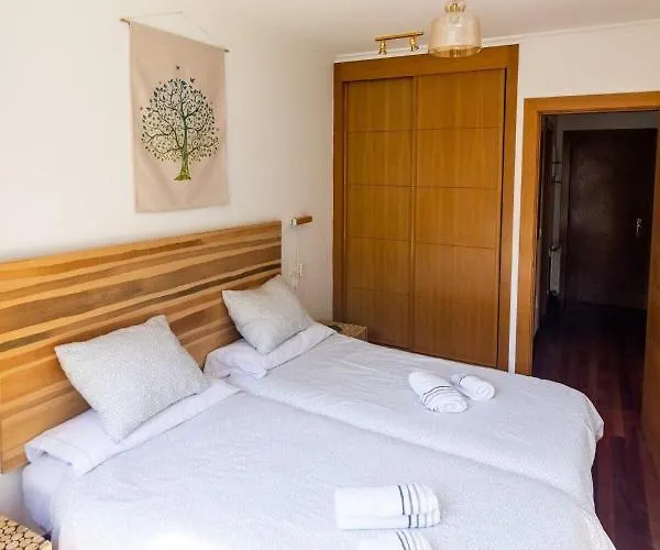 Myhousespain - Con Patio En Frente De La Playa Gijón